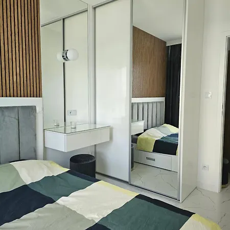 Chopin Airport Wlochy דירה ורשה